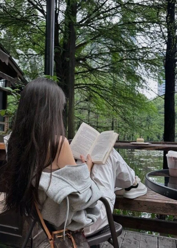 Bìa truyện Phá nát bạch liên hoa