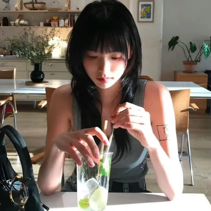 Bìa truyện Một Chiếc Vali, Tôi Mang Cả Cuộc Hôn Nhân Ra Đi