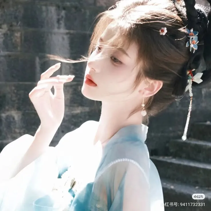 Vị Hôn Thê Thay Thế