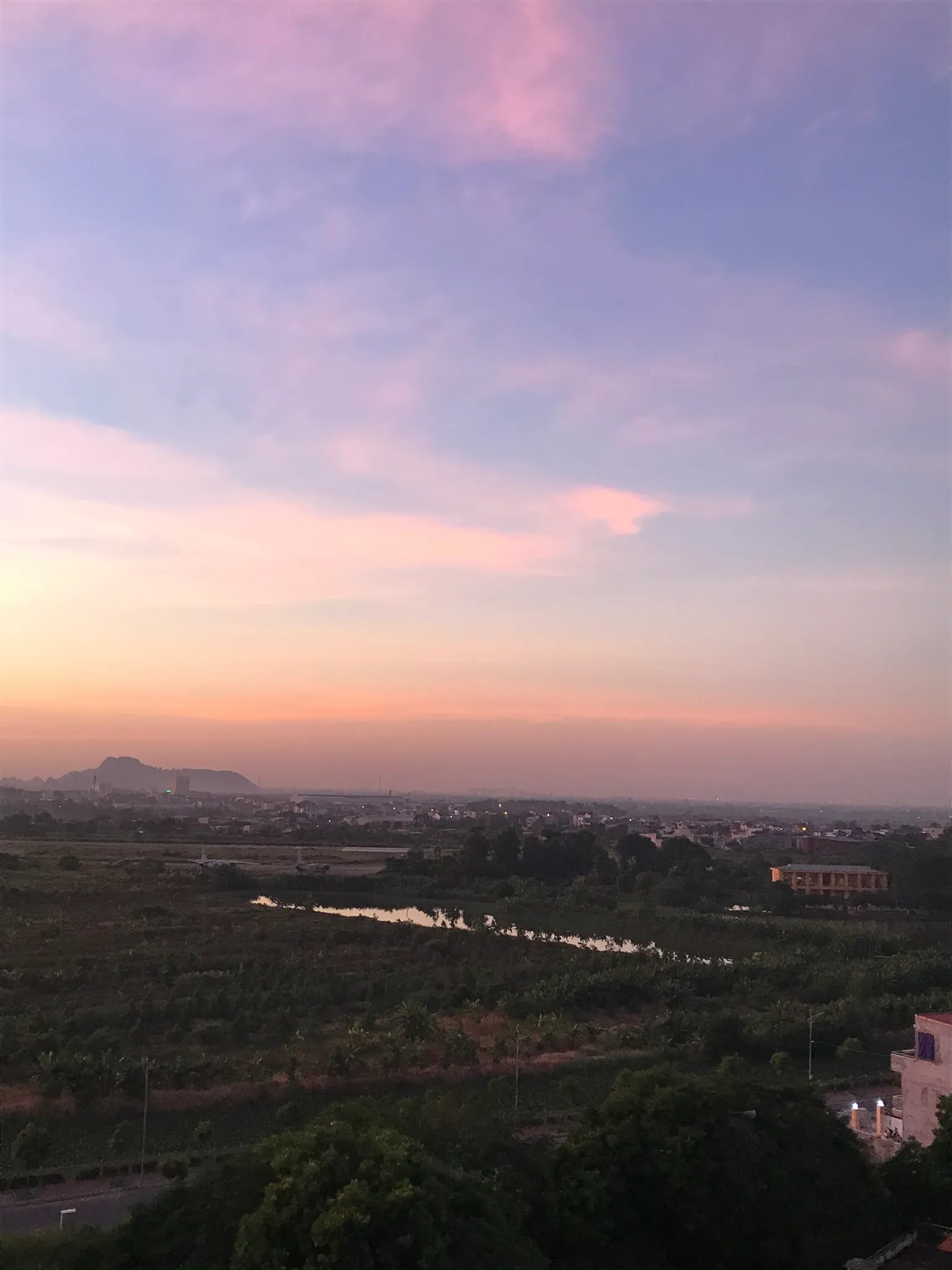 Thân yêu của chúng ta (2501)