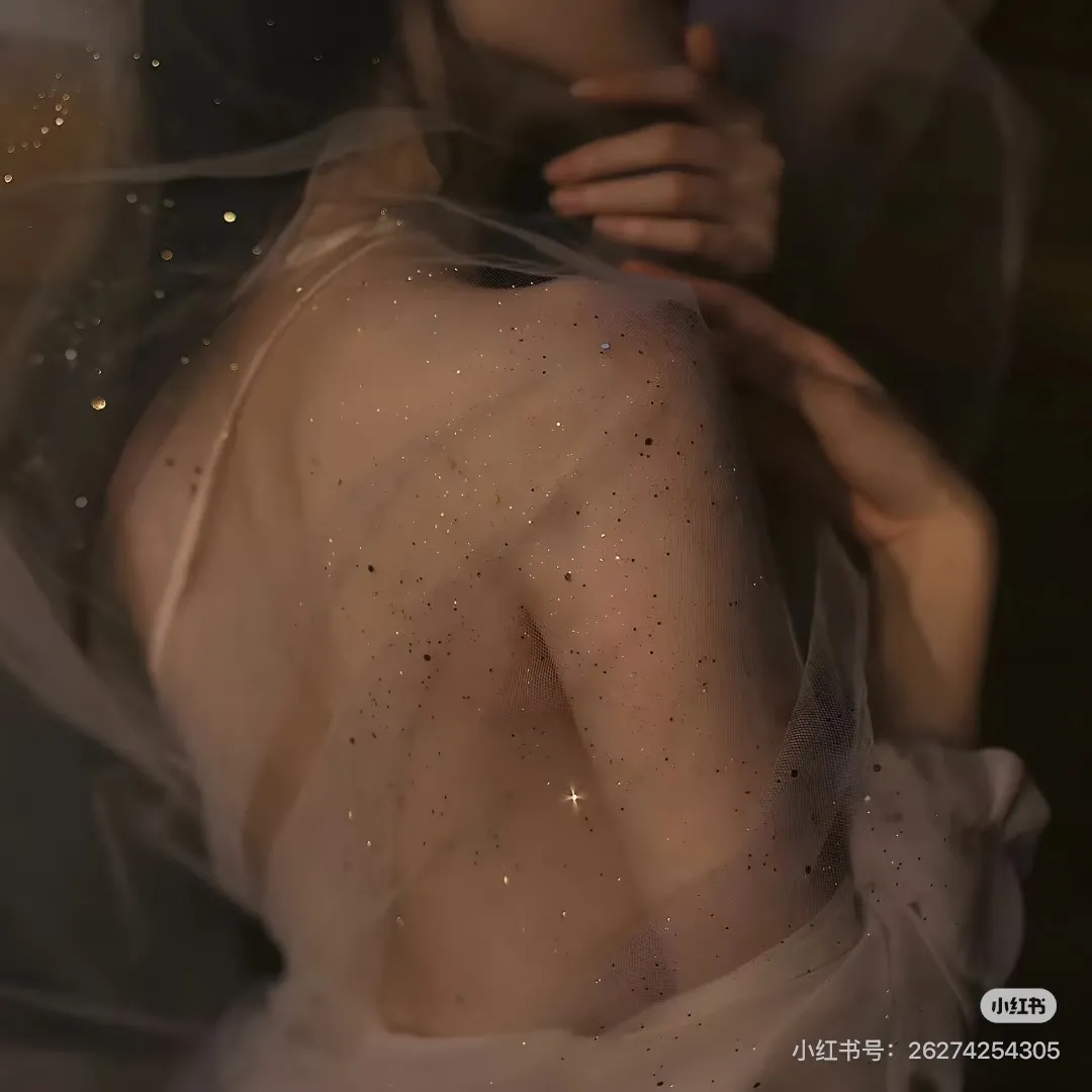 Tận thế ngọt sủng: Bạn từ nhỏ ma mãnh không làm người nữa