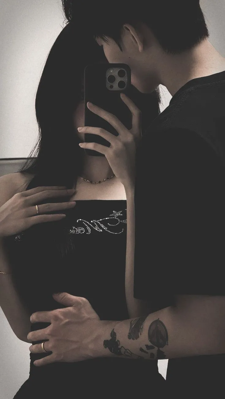 Bìa truyện Cố Chấp Yêu Em