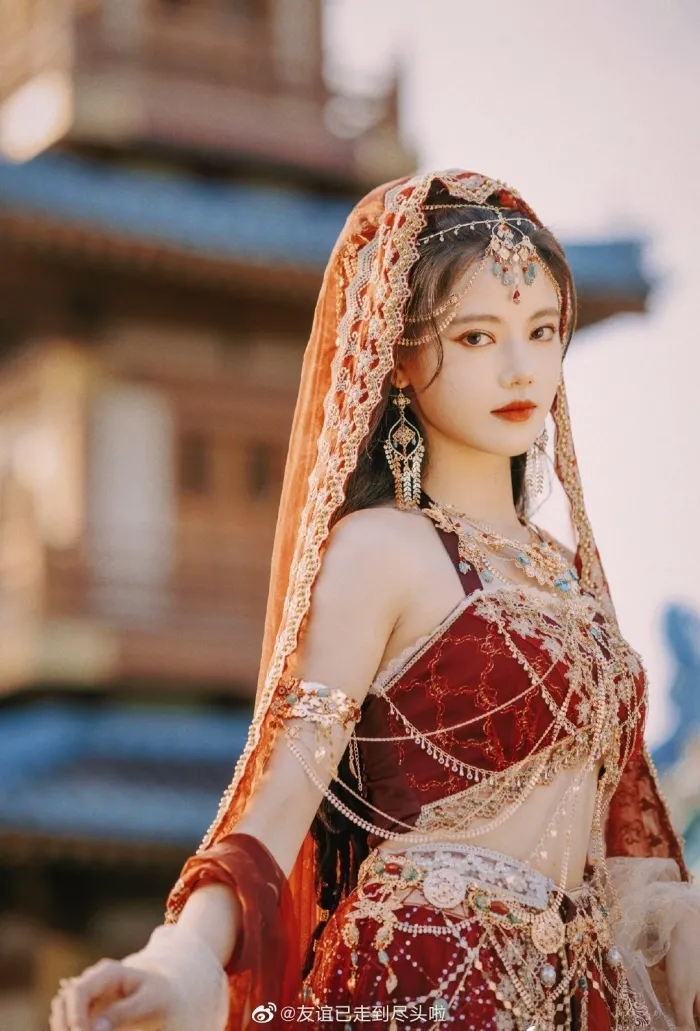 Ai Ai Cũng Mong Làm Ác Nữ Như Ta